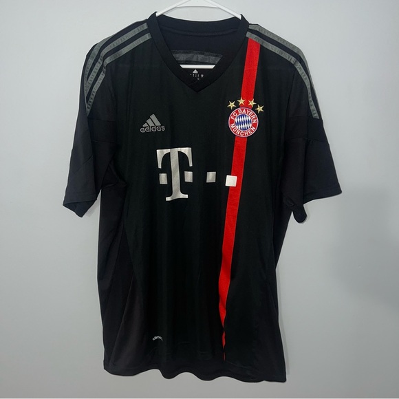 Bayern Munich Jersey Mens Large Black Adidas 2014 2015 Football Germany - Picture 1 of 6